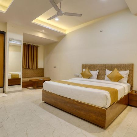 אינדורה Soonstay Hotel Konark מראה חיצוני תמונה
