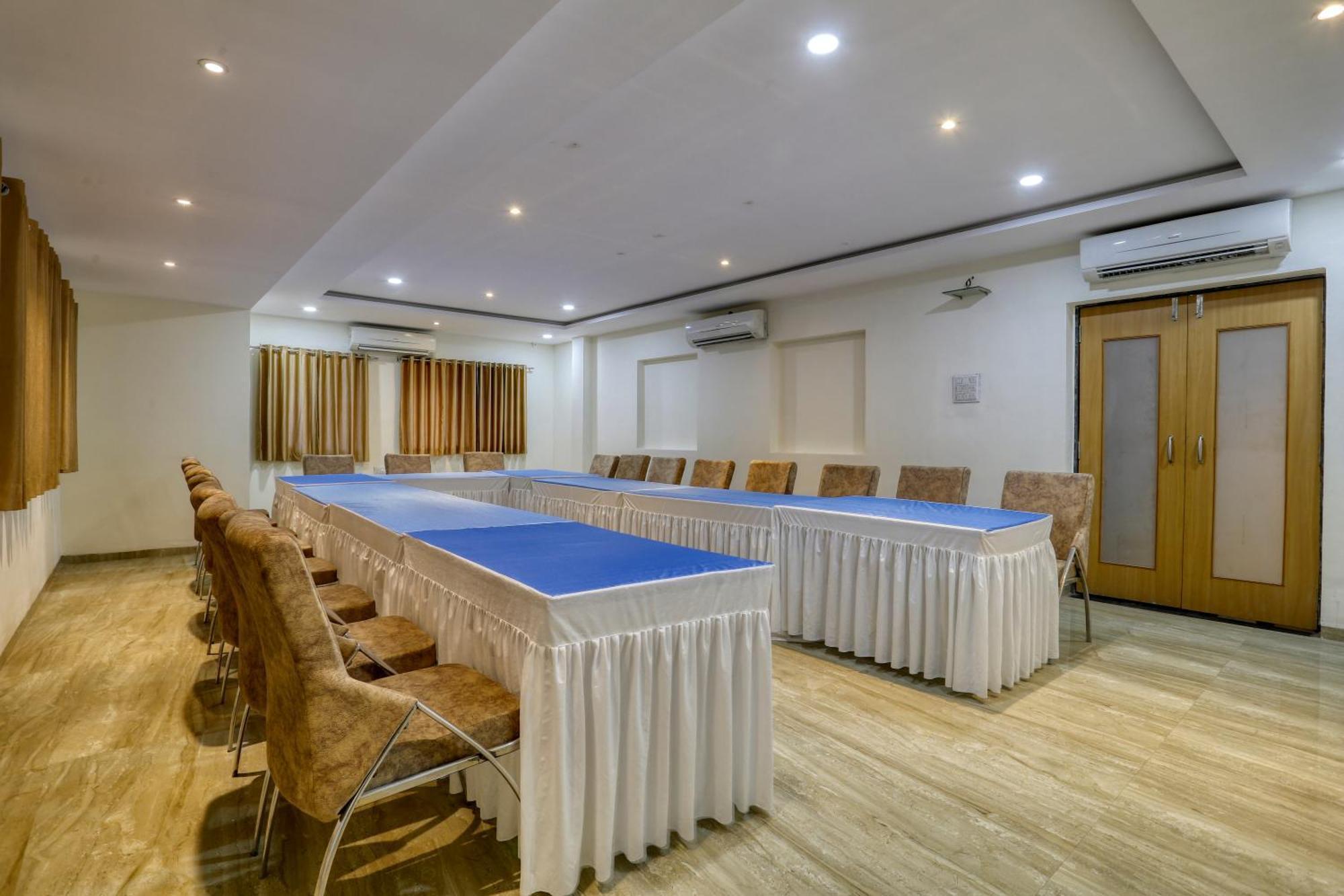 אינדורה Soonstay Hotel Konark מראה חיצוני תמונה