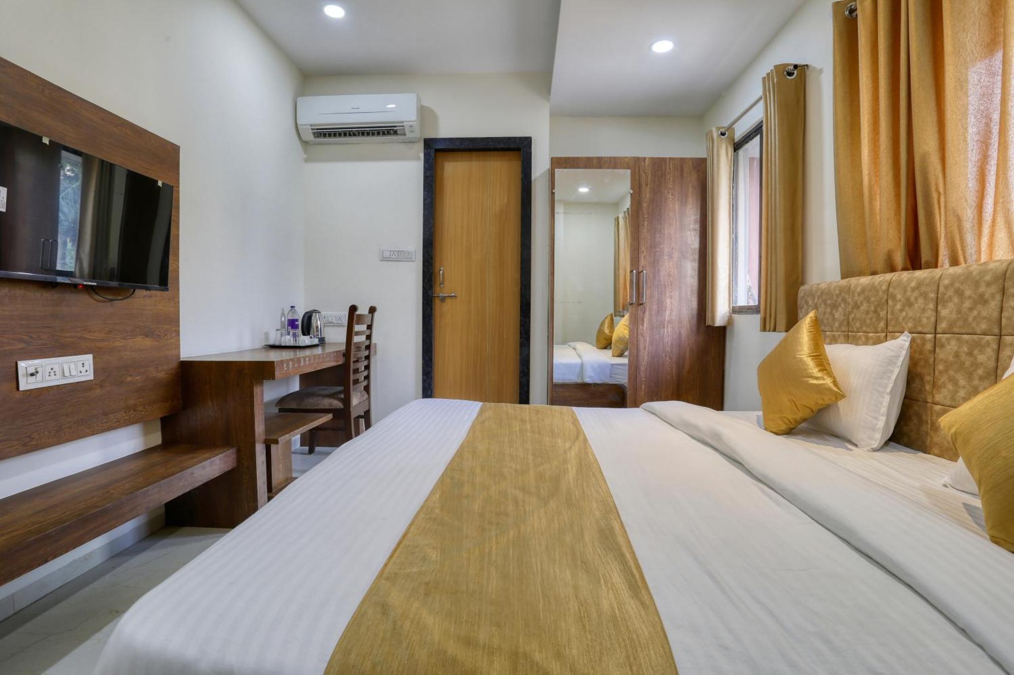 אינדורה Soonstay Hotel Konark מראה חיצוני תמונה